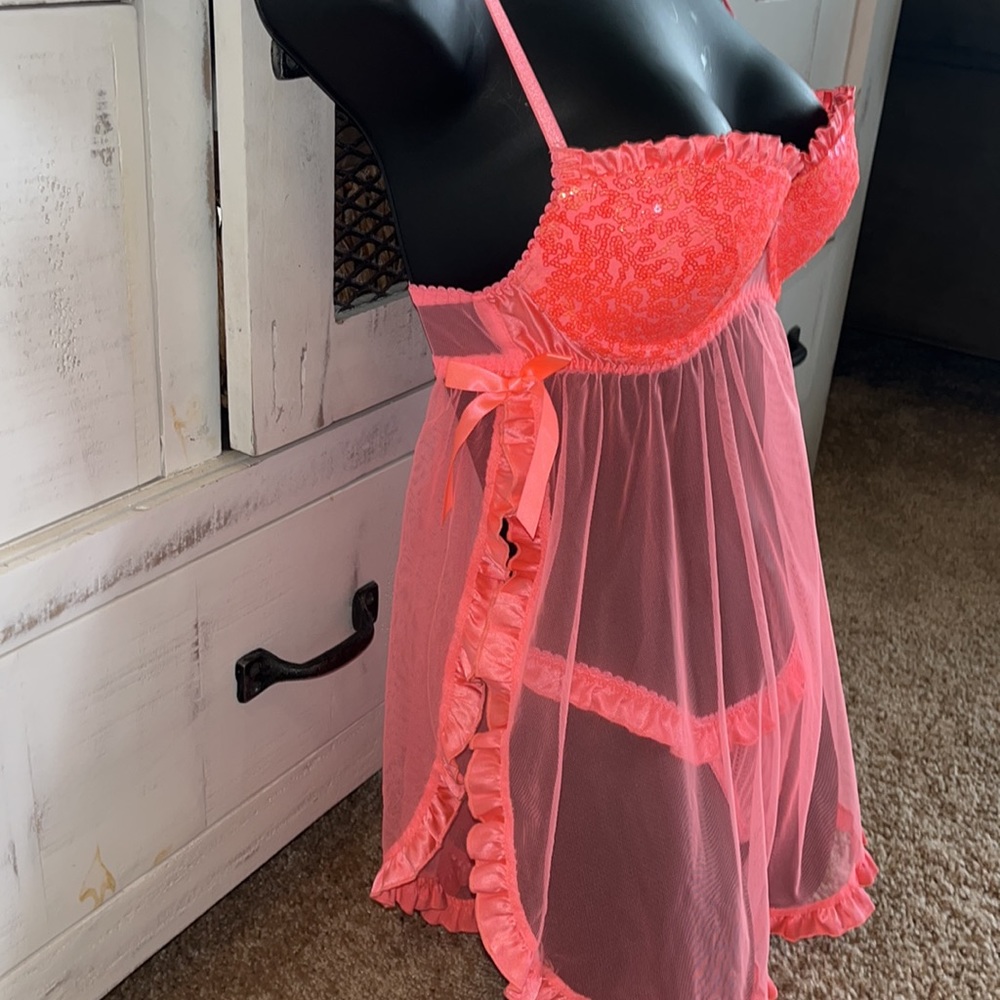 Victoria’s Secret Lingerie NWOT - Picture 5 of 8